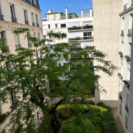 Homestay Your Parisian Hideaway - Entire